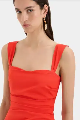 product_#UHJvZHVjdE1lZGlhOjczOTM3MA==