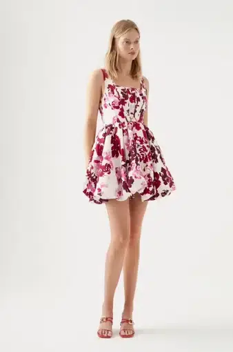 product_#UHJvZHVjdE1lZGlhOjc0MzIwMw==