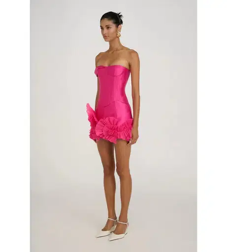 product_#UHJvZHVjdE1lZGlhOjc4MDIwNw==