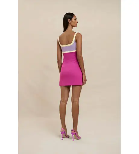 product_#UHJvZHVjdE1lZGlhOjc5MzAwOQ==