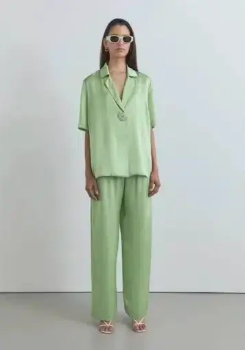 product_#UHJvZHVjdE1lZGlhOjgzODk5Ng==