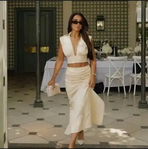 product_#UHJvZHVjdE1lZGlhOjgzOTM1NA==