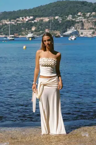 product_#UHJvZHVjdE1lZGlhOjg0MDk2MQ==