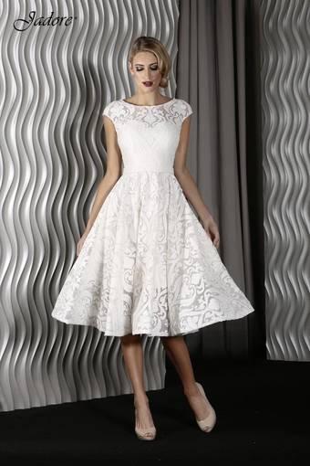 Jadore J9061 Ivory Size 22 