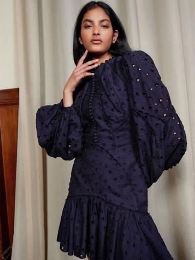 product_#UHJvZHVjdE1lZGlhOjc4MzM5