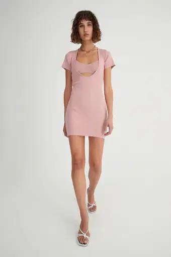 product_#UHJvZHVjdE1lZGlhOjEyNDE4Ng==