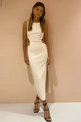 product_#UHJvZHVjdE1lZGlhOjE1NzA2MQ==