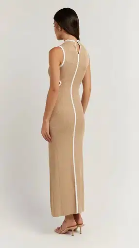 product_#UHJvZHVjdE1lZGlhOjE1Nzg5NA==