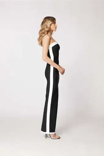 product_#UHJvZHVjdE1lZGlhOjI3MzQwOQ==