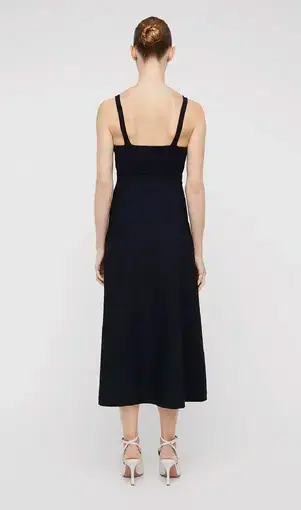 product_#UHJvZHVjdE1lZGlhOjMwMTY1Mw==