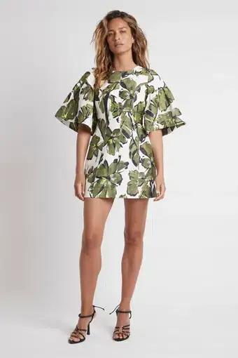product_#UHJvZHVjdE1lZGlhOjMyNDEzNw==