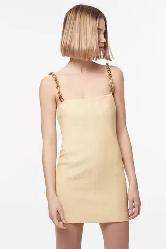 product_#UHJvZHVjdE1lZGlhOjMxOTIwNQ==
