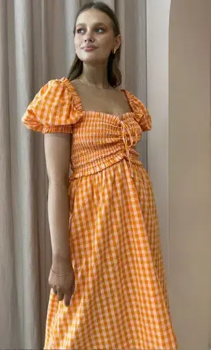 product_#UHJvZHVjdE1lZGlhOjMzNjEzMA==