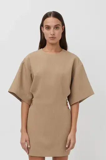 product_#UHJvZHVjdE1lZGlhOjMzNzU4NQ==