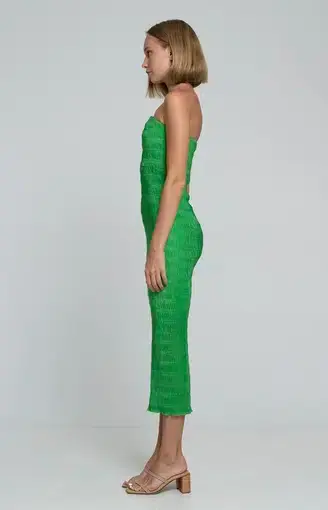product_#UHJvZHVjdE1lZGlhOjQxMzIwNA==