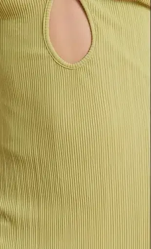 product_#UHJvZHVjdE1lZGlhOjQxNzEyNA==