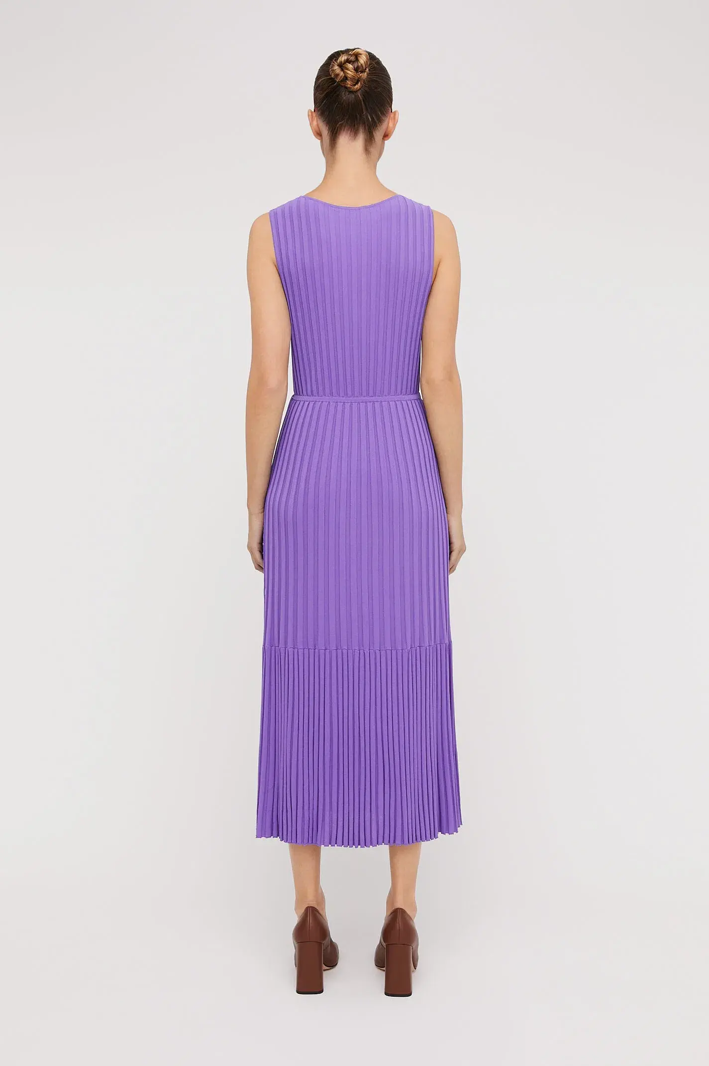 Scanlan Theodore Pleated Rib Tiered Midi Dress Violet Size 8 - Image 3