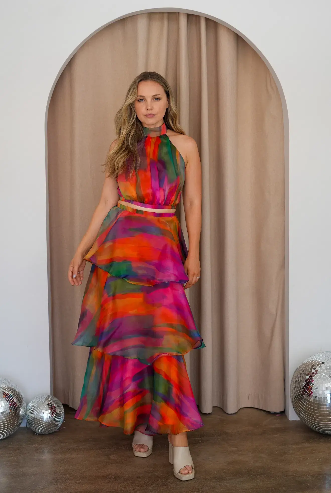 Yaura Faari Set Maxi Skirt and Crop Top in Aquarelle Print Size 8 - Image 1
