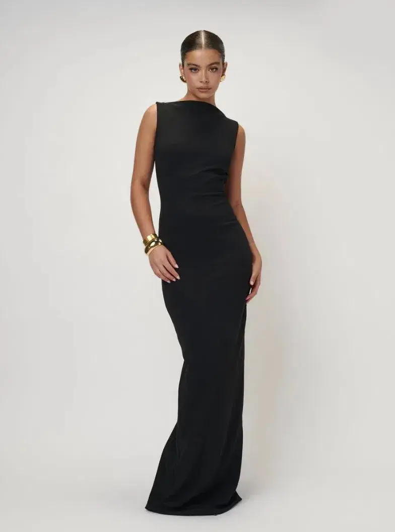 Effie Kats Verona Gown Black Size 12 for rent on The Volte - main image