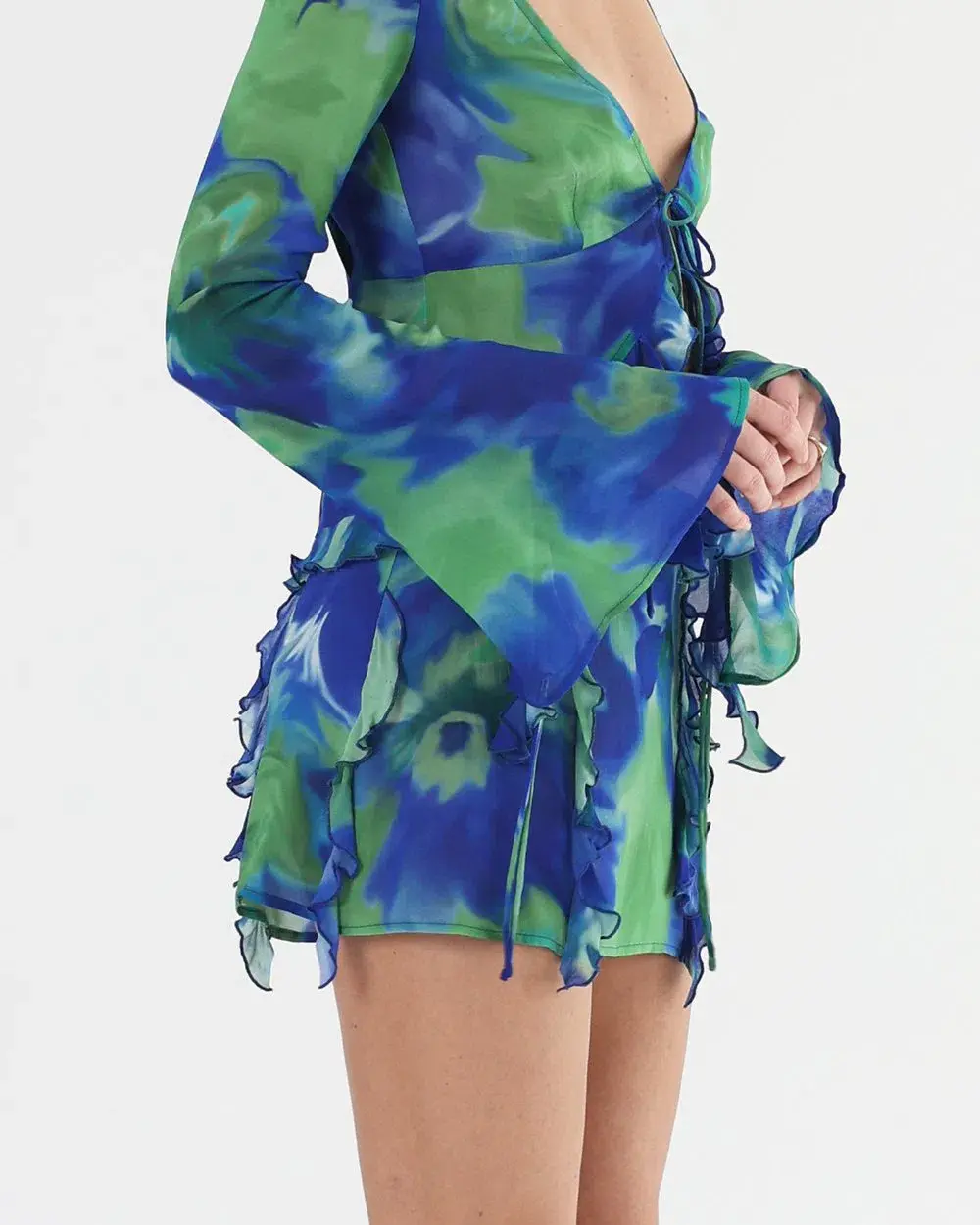 Isabelle Quinn Myla Ruffle Blouse and Mini Skirt Set Multi Size 8/10 - Image 4