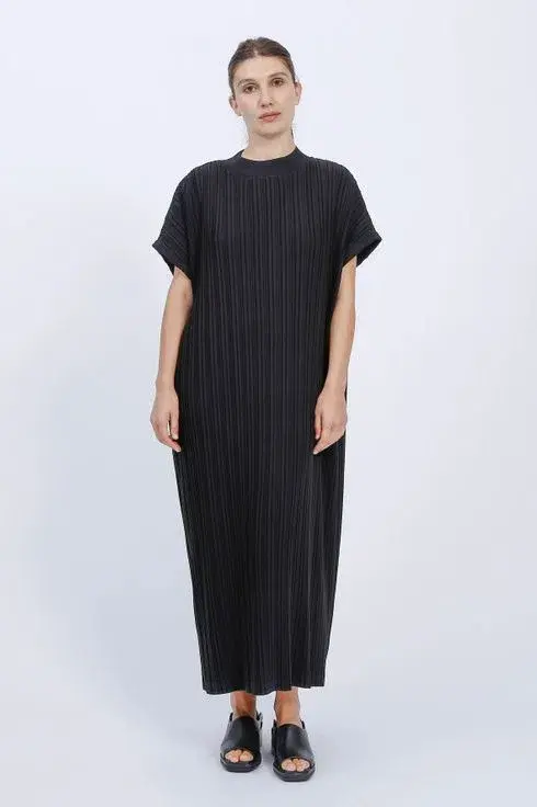Alpha60 Pleated Dress Black Size 16 - Image 1