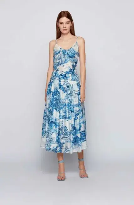 HUGO BOSS Vivilera Chinese Garden Midi Skirt blue and white pattern size 6 - Image 1