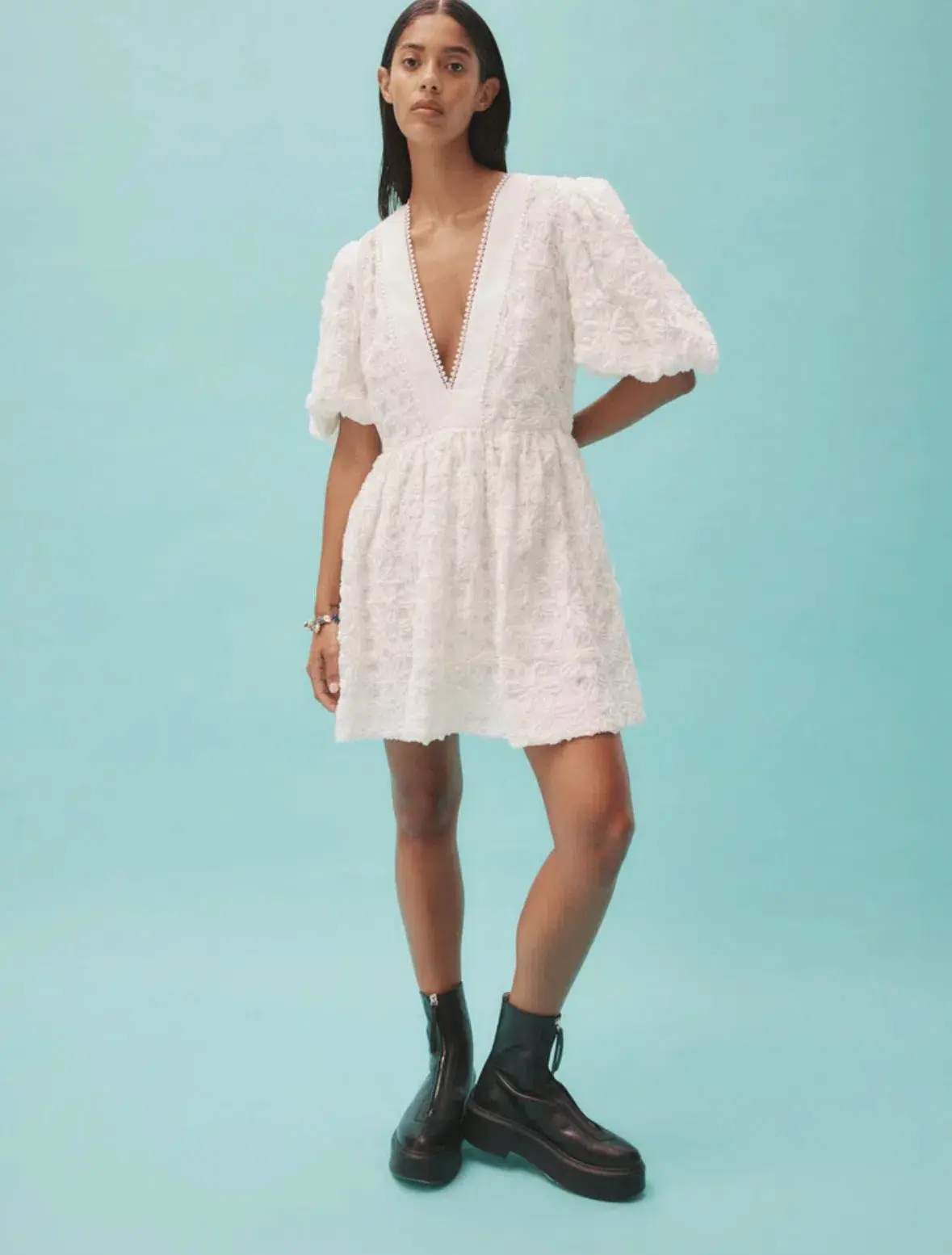 Alemais Iggy Embroidered Mini Dress White  Size 16 - Image 1