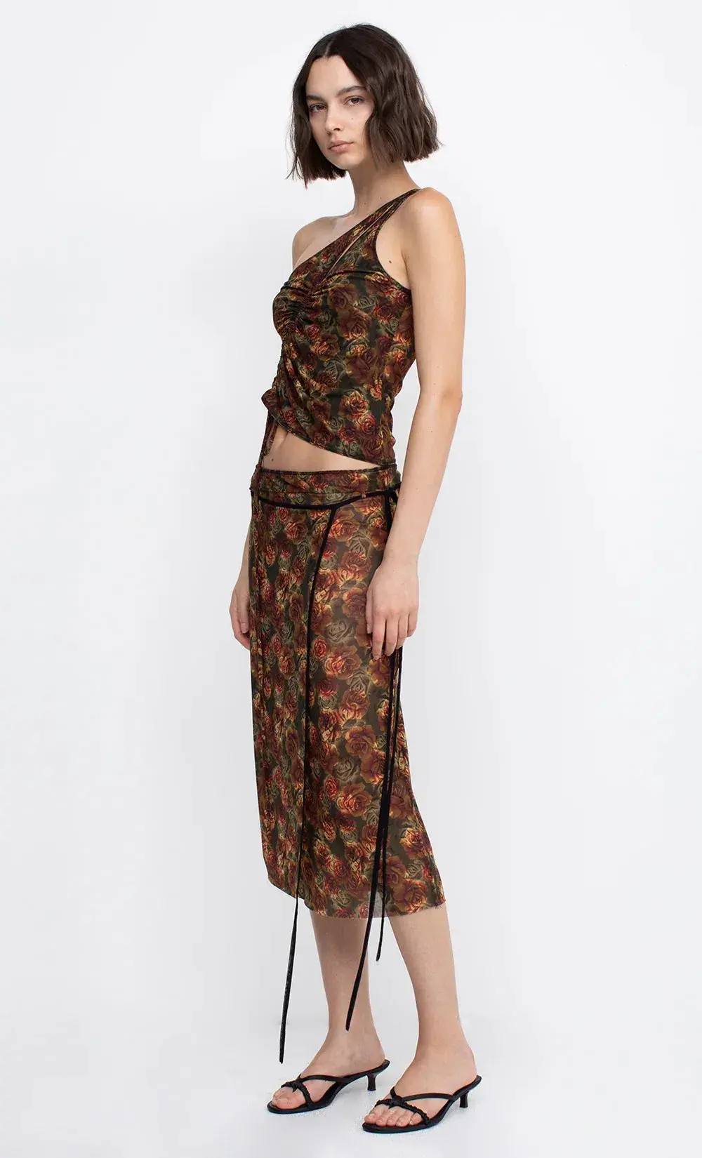 Bec and Bridge Nola Set Floral Size 8 for rent on The Volte - main image