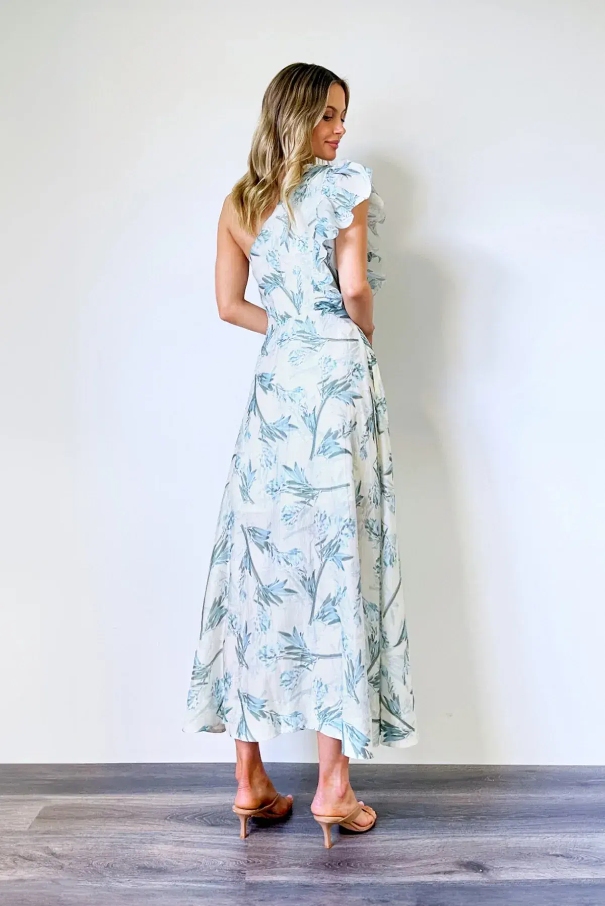 Lakeyo Lizane Midi Dress Print Size AU 8  - Image 3