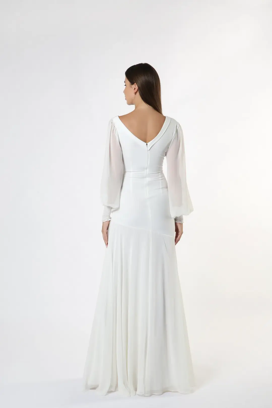 Zeena Zaki SS21-05-WHT Gown White Size S /Au  6  for rent on The Volte - main image