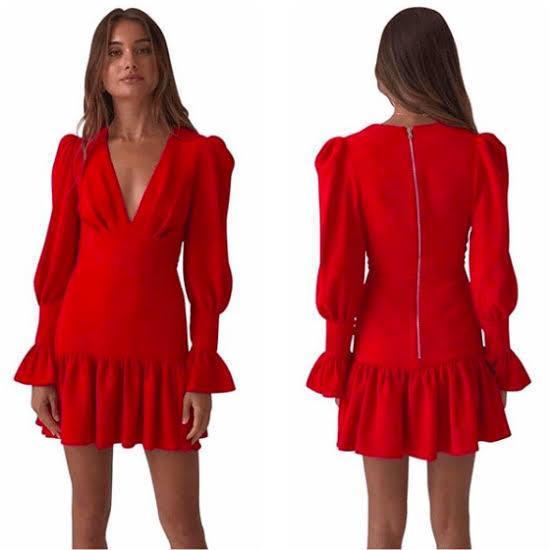 by Johnny anna v tulip sleeve dress size 6 - Image 3