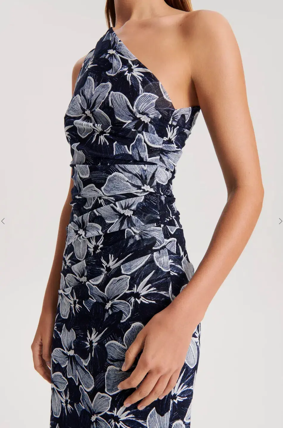 Scanlan Theodore Italian Floral Mesh Dress Navy Size 8 - Image 3