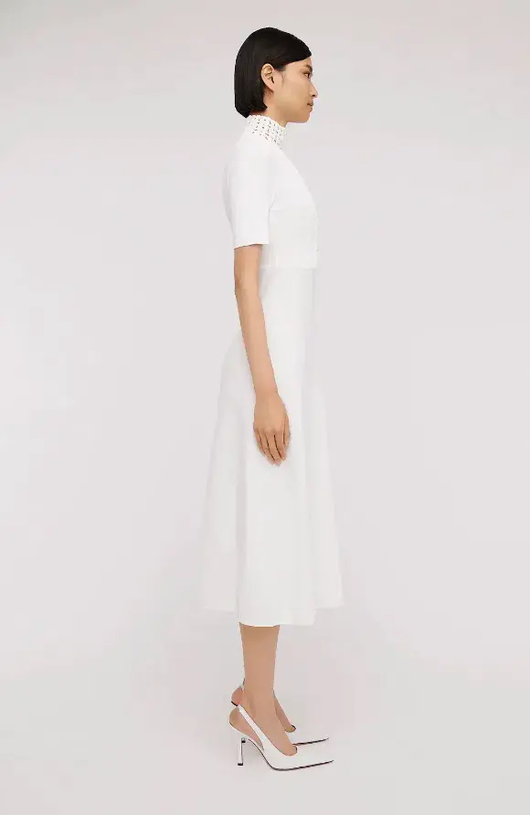 Scanlan Theodore Crepe Knit Daisy Soft Dress in Ivory/Cream Size S / AU 8 - Image 2