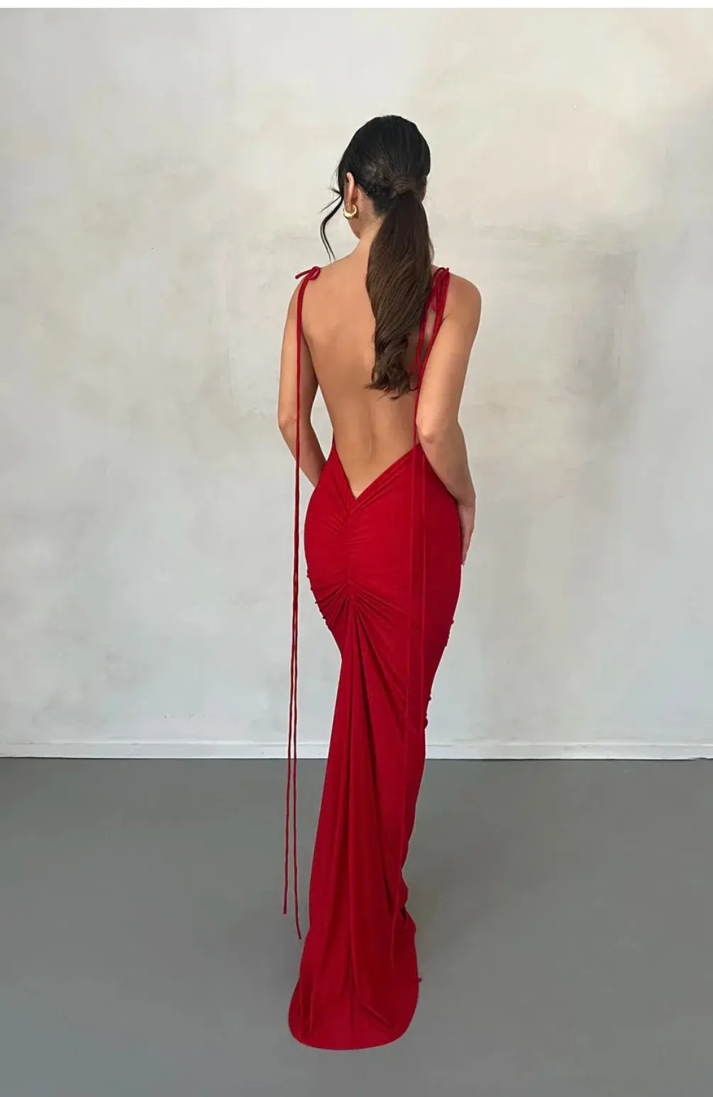 Melani the Label Gia Gown Red Size AU 6 - Image 5
