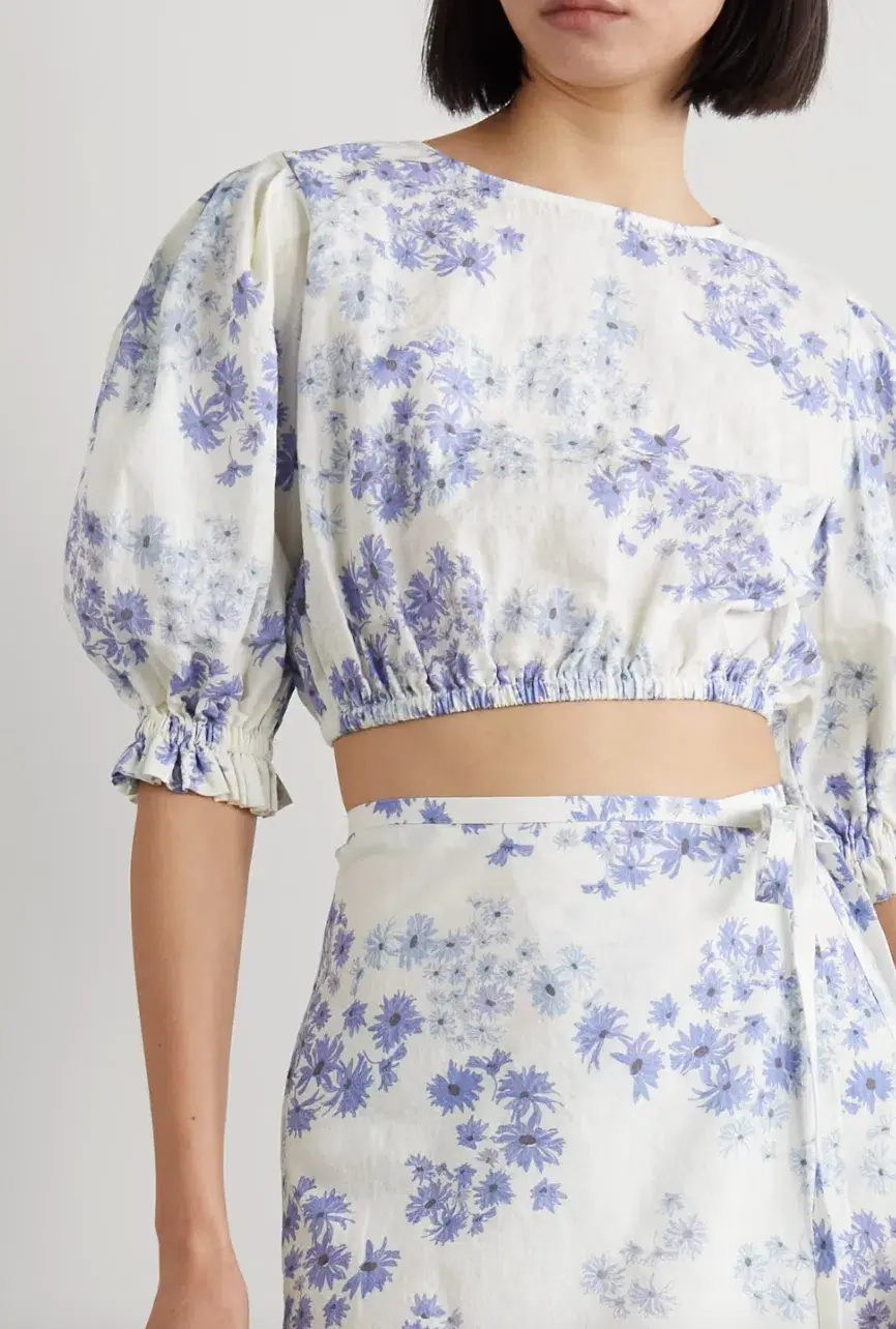 Peony Vacation Crop Top and Wrap Skirt Set Flannel Size 8 - Image 3