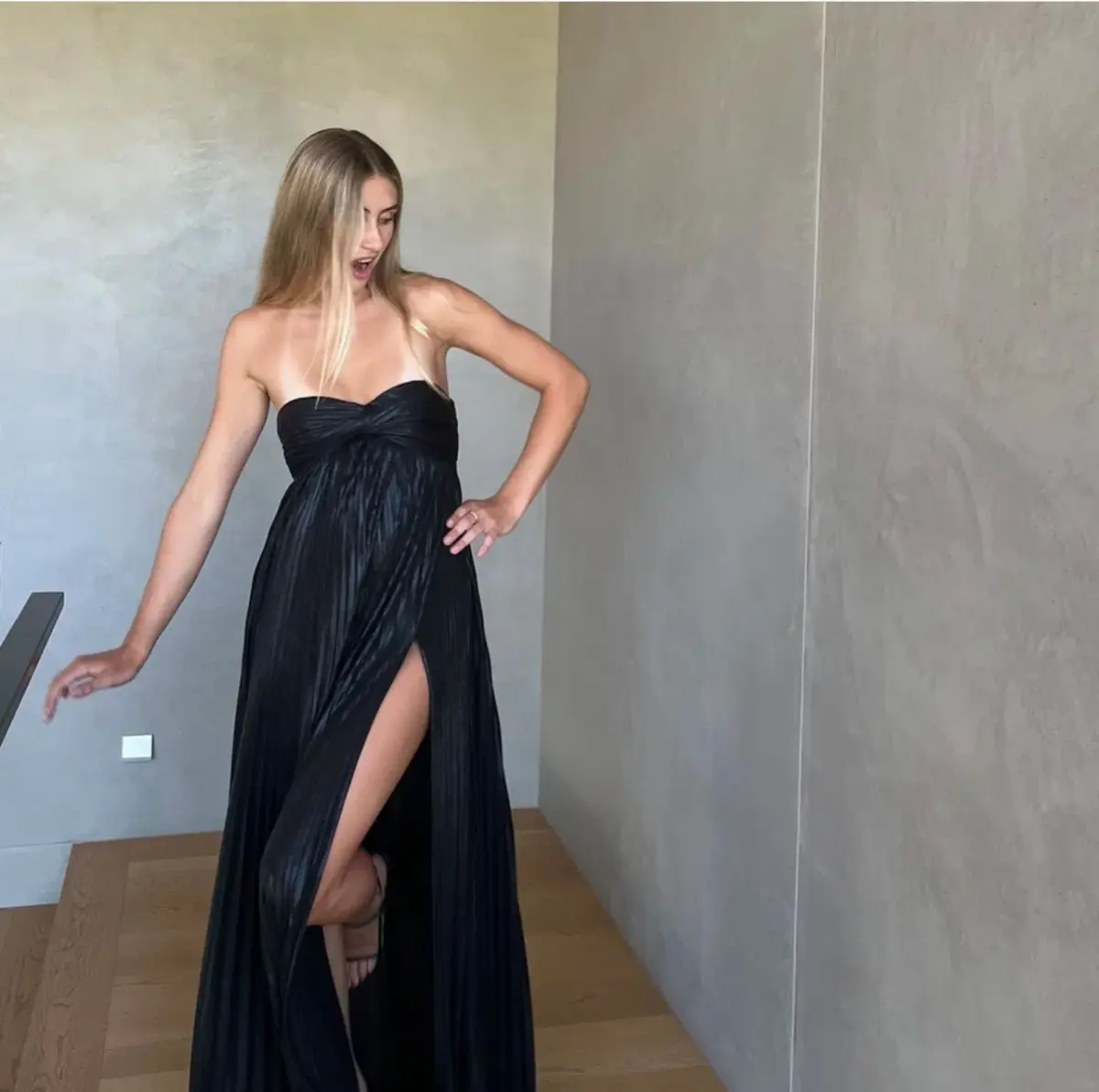 Retrofete Zoa Gown Black Size Small / AU 8 - Image 3