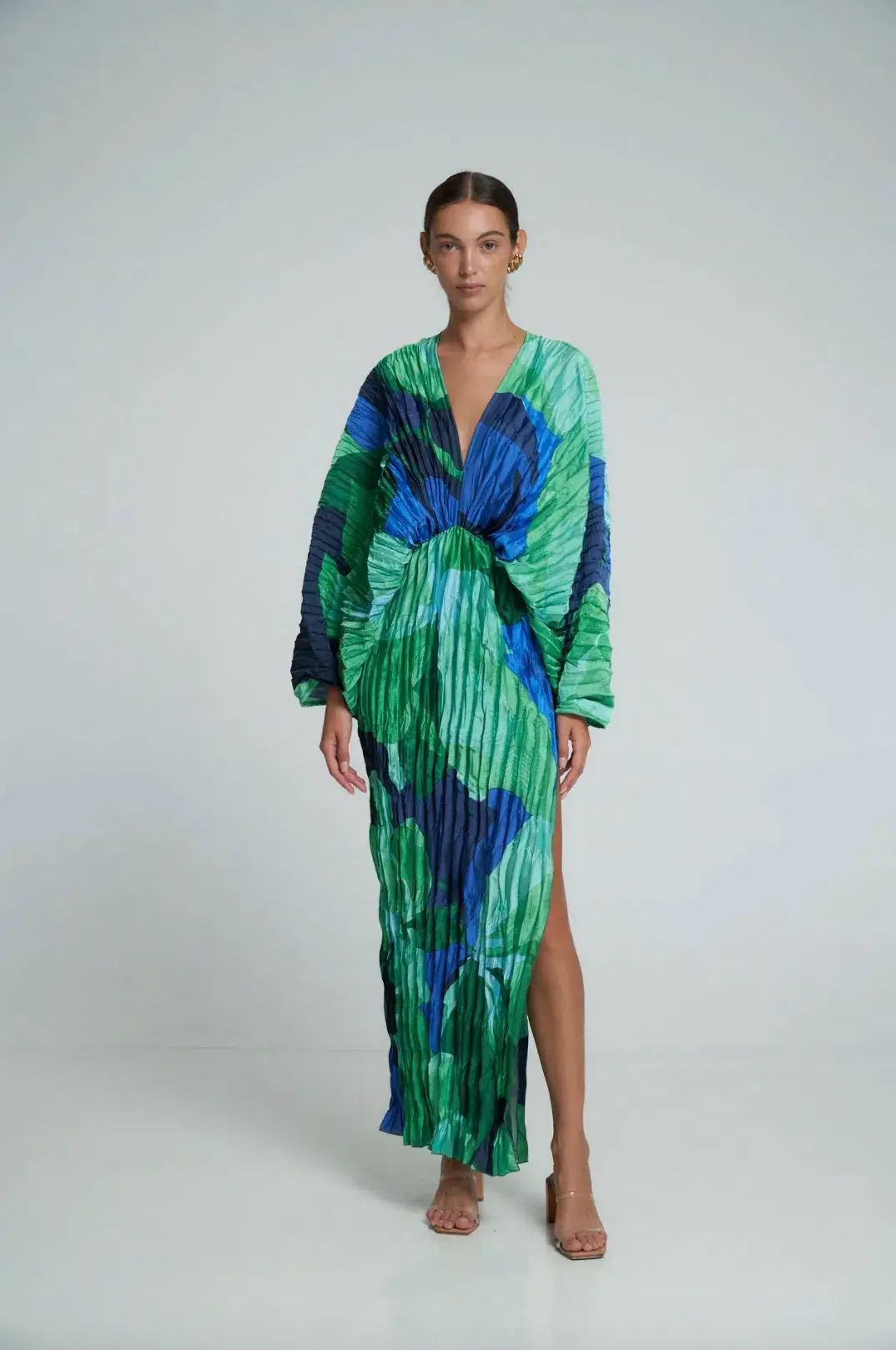 Lidee De Luxe Gown Capri Green Size 14 - Image 1
