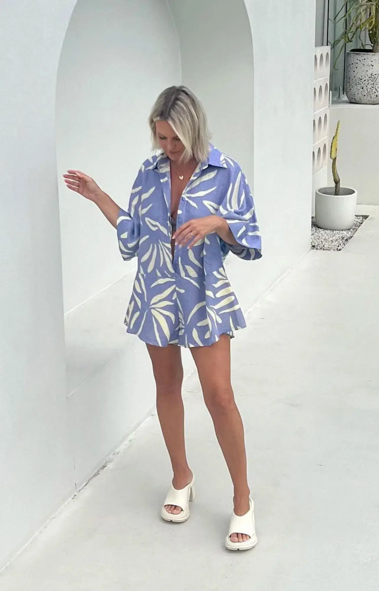 Coco Willow Rae Playsuit Blue Lagoon Print Size S/Au 10 - Image 1