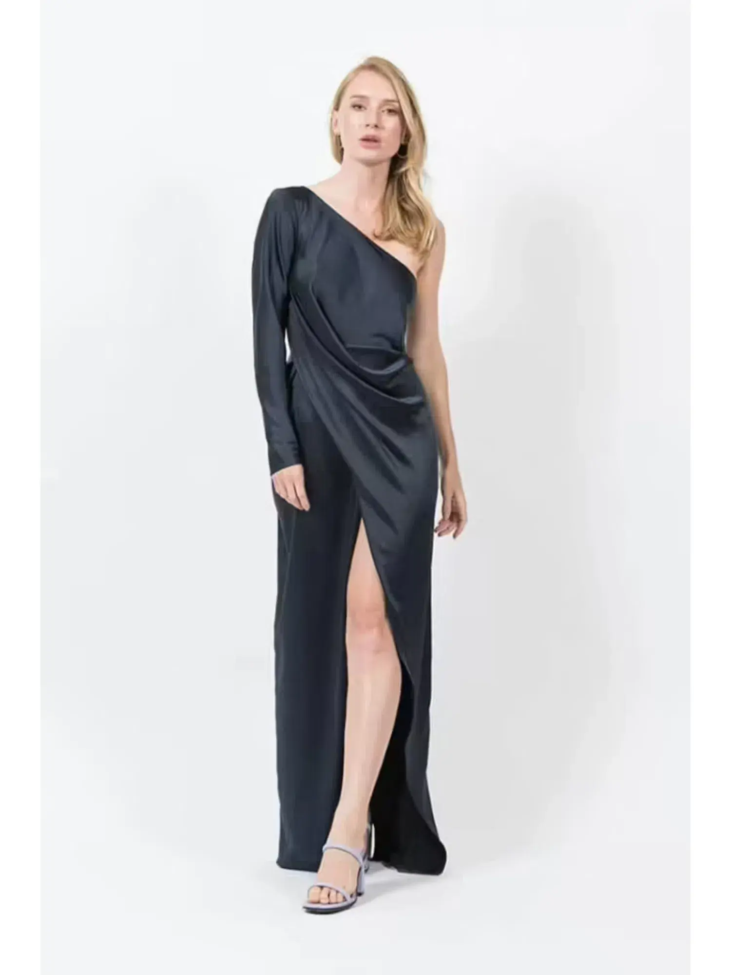 One Fell Swoop Scarlett Maxi Dress in Navy Size AU 14 - Image 1