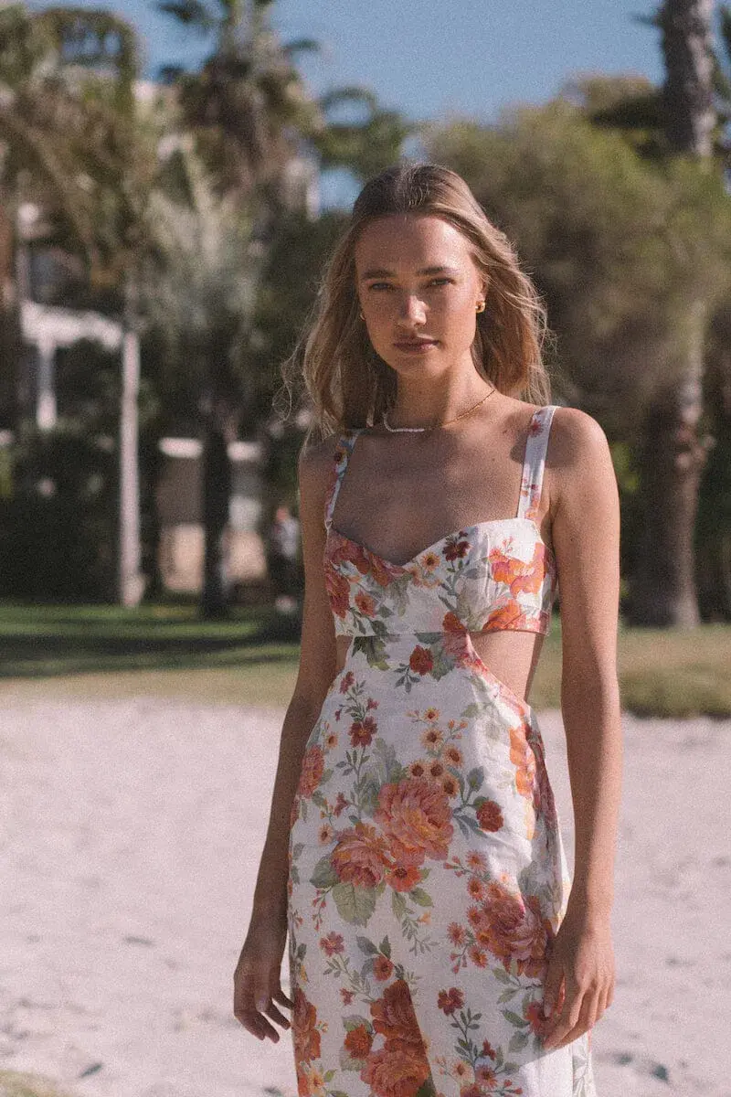 Sofia the Label Delilah Cut Out Midi Dress in Sunset Floral Size 8  - Image 3