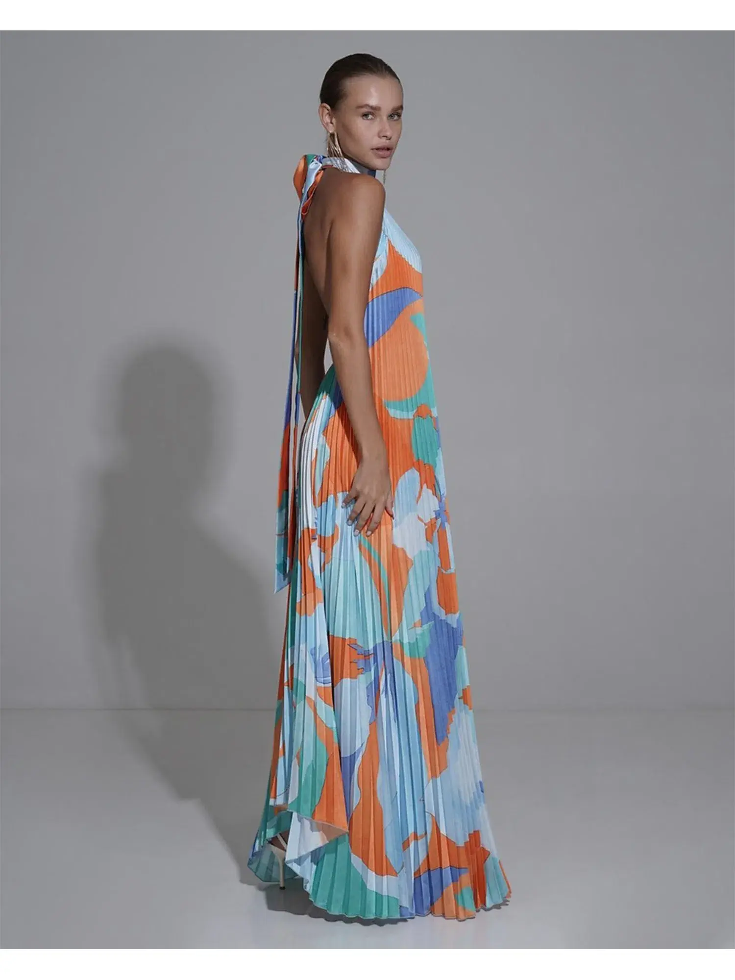 Lidee Opera Gown Capri Print Orange Size AU 12  - Image 2