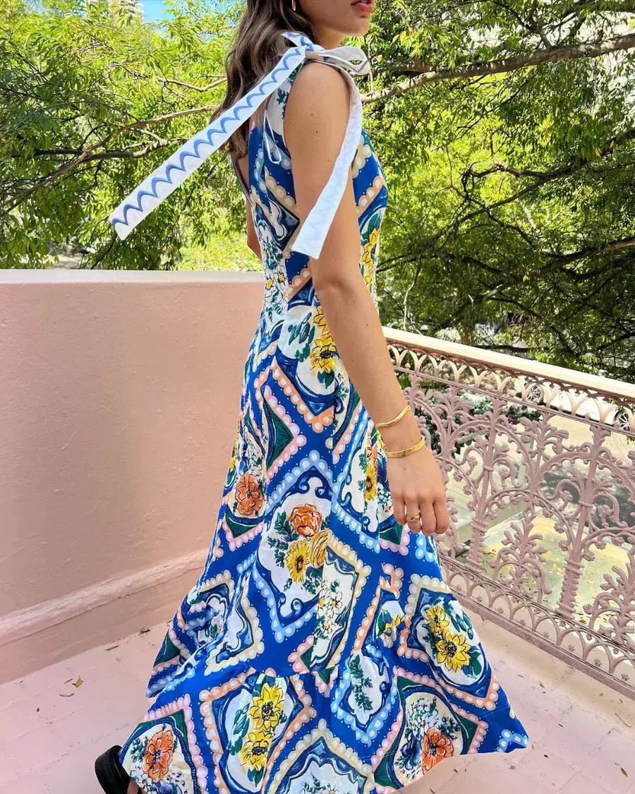 By Nicola Adoncia Tie Shoulder Maxi Dress In Azure Floral Size 10 - Image 2