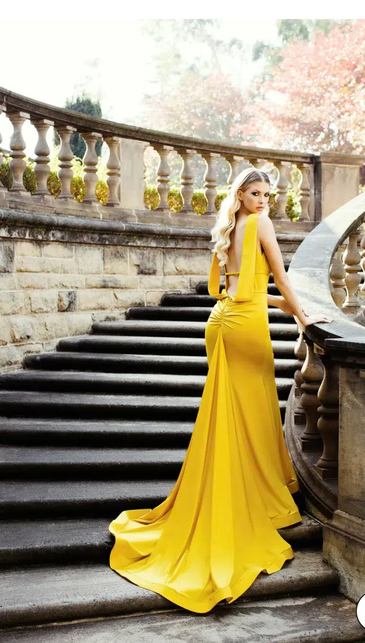 Nicole Bakti Estelle Dress Yellow Size 8 - Image 2