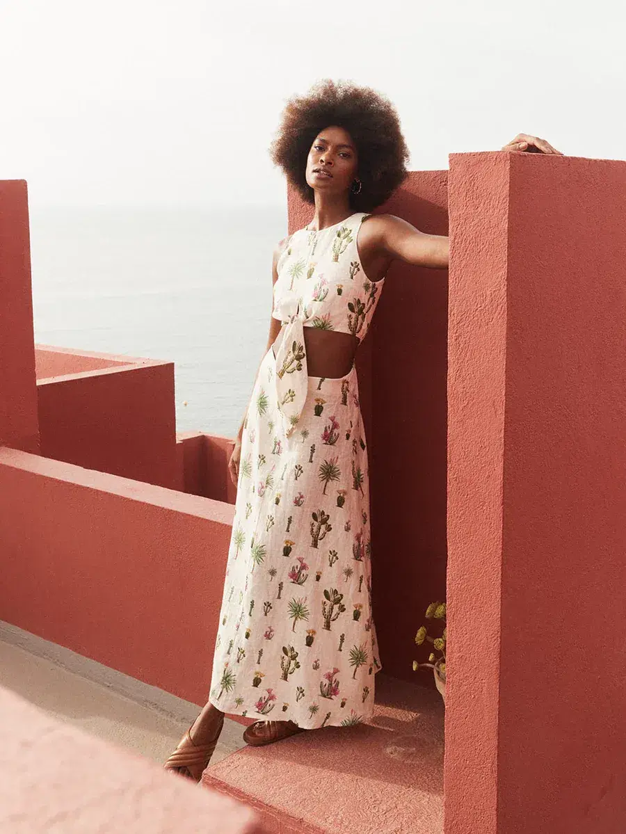 Kivari Saguaro Cut Out Maxi Dress in Print Size AU 8 - Image 1