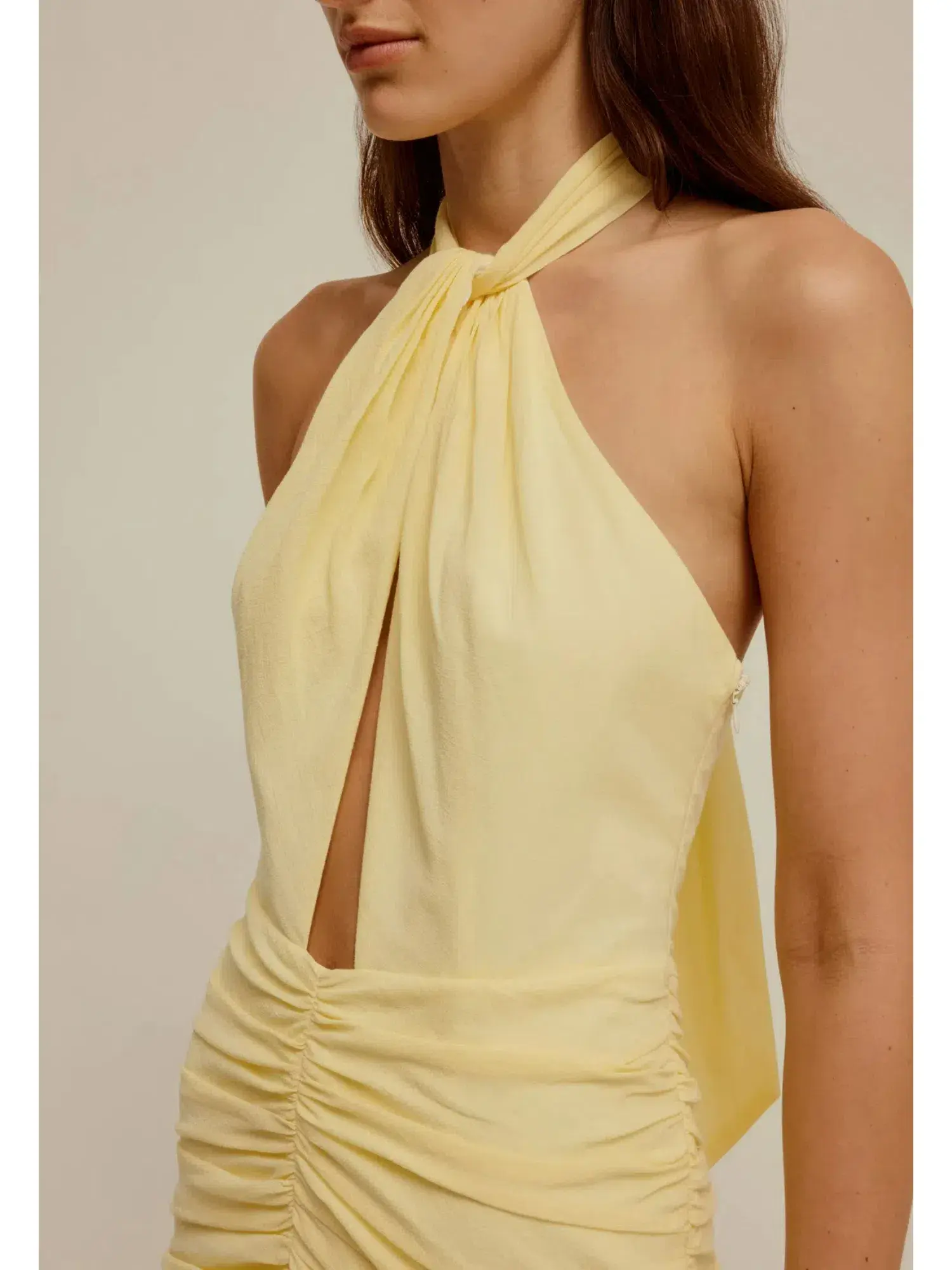 Venroy Halter Neck Cut Out Dress in Yellow Size AU 6 - Image 2
