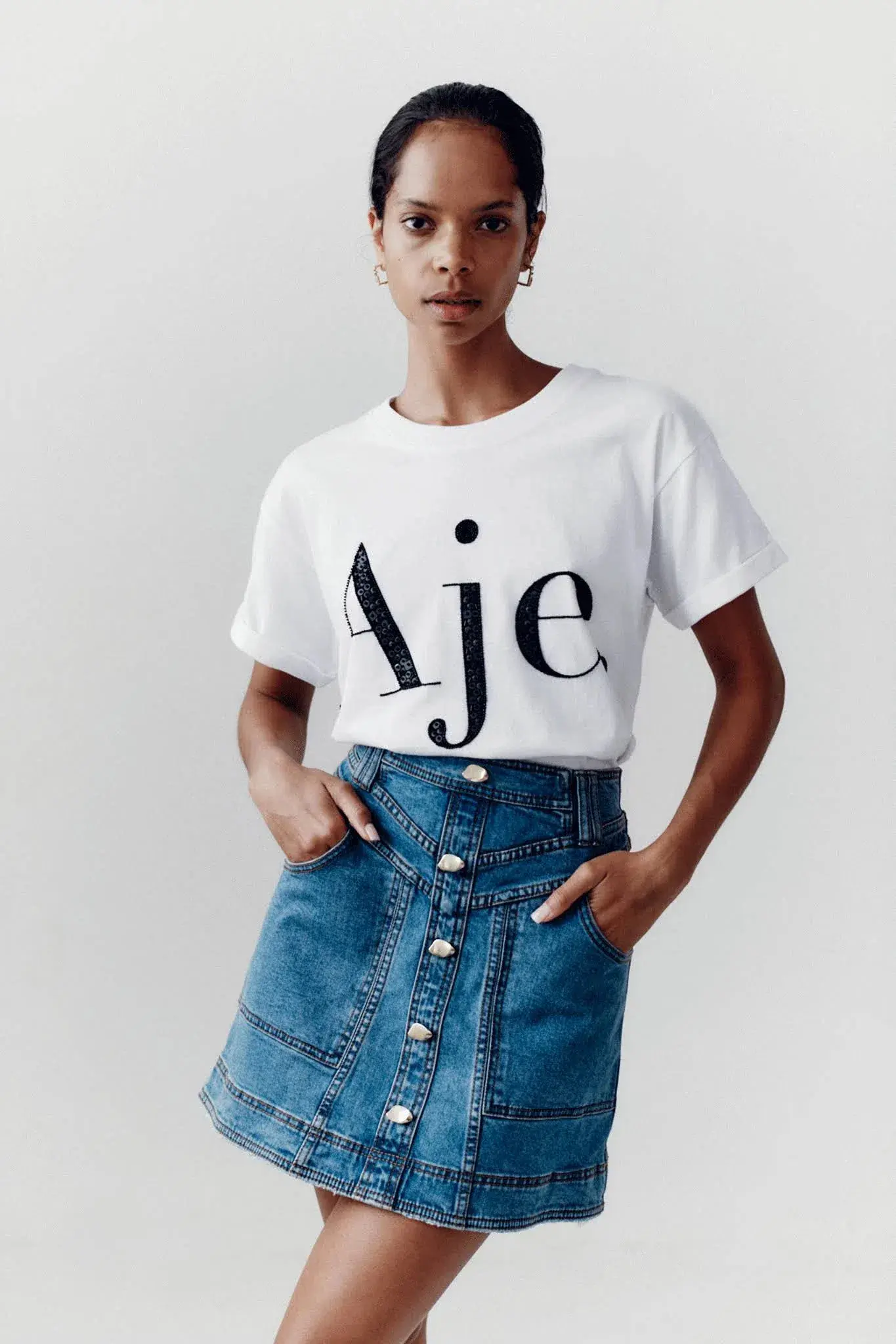 Aje Belmond Mini Skirt in Denim Blue Size 8 and Logo Tee White Print Size 6 Set - Image 1
