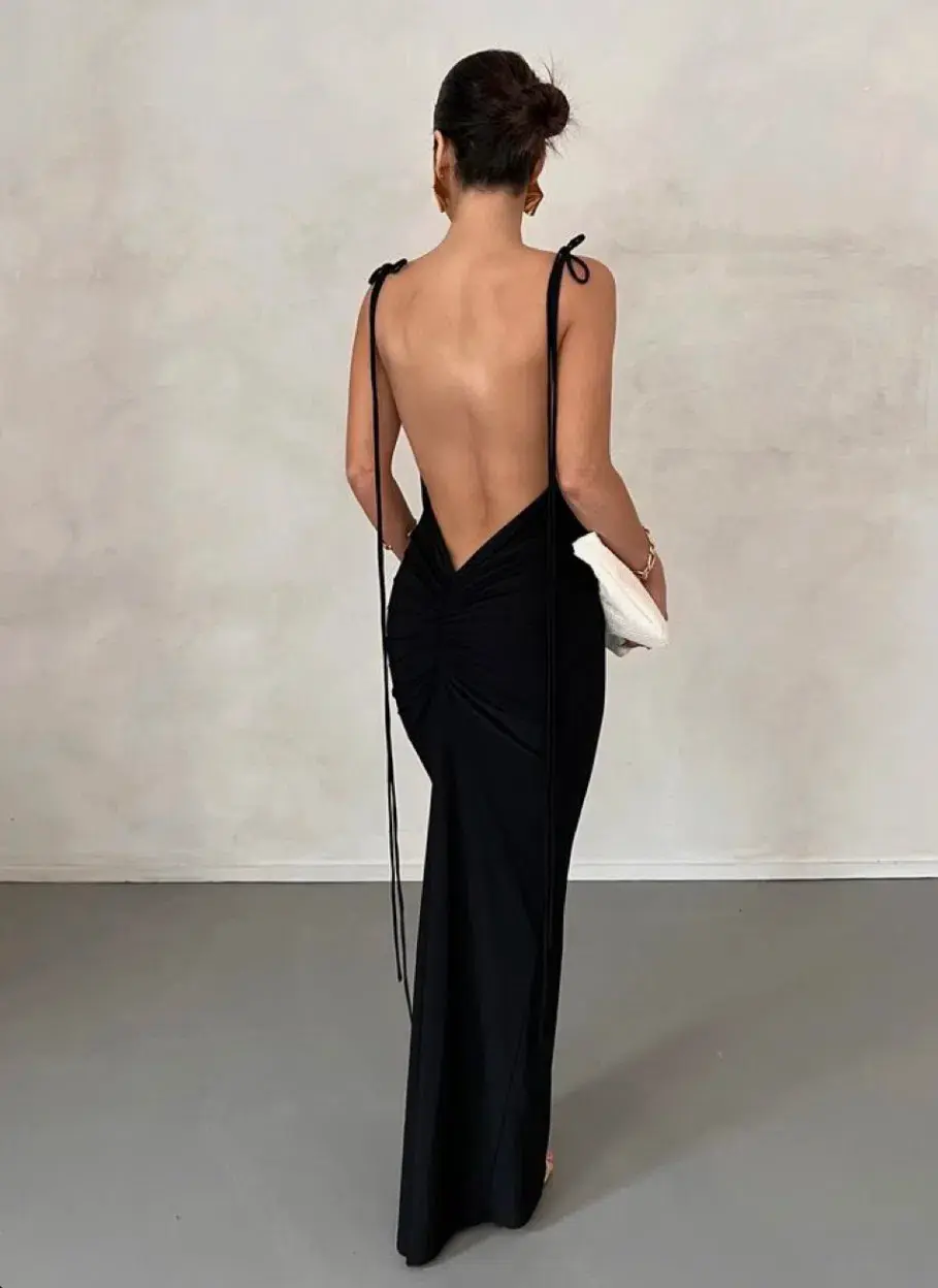 Melani the Label Jiani Gown Black Size AU 8 - Image 1