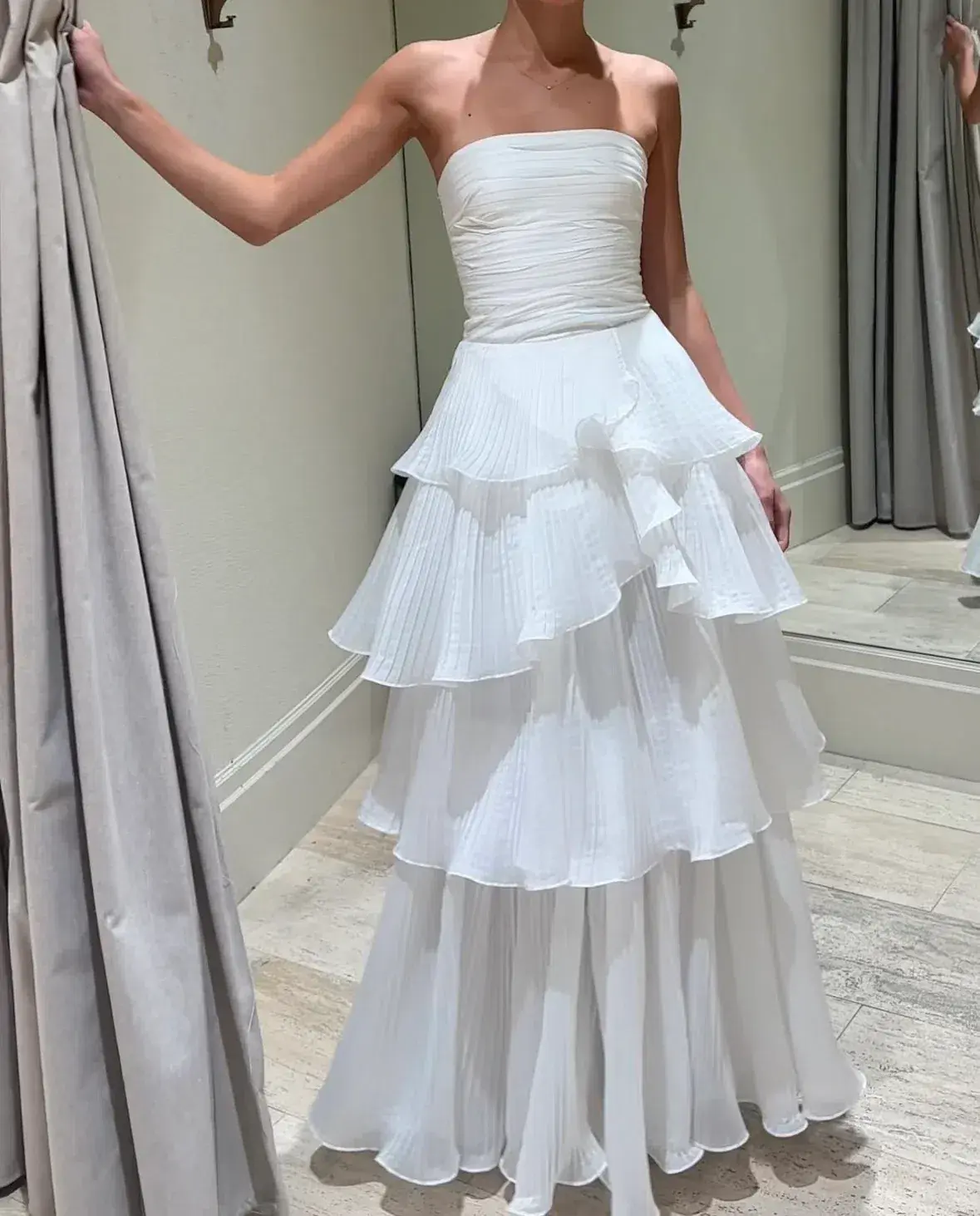 Aje Sunbeam Ruched Bustier and Cosmos Tiered Maxi Skirt Set Ivory Size 6 - Image 3