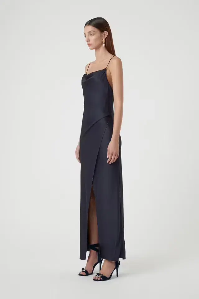Camilla and Marc Bowery Slip in Navy Size 10 - Image 2