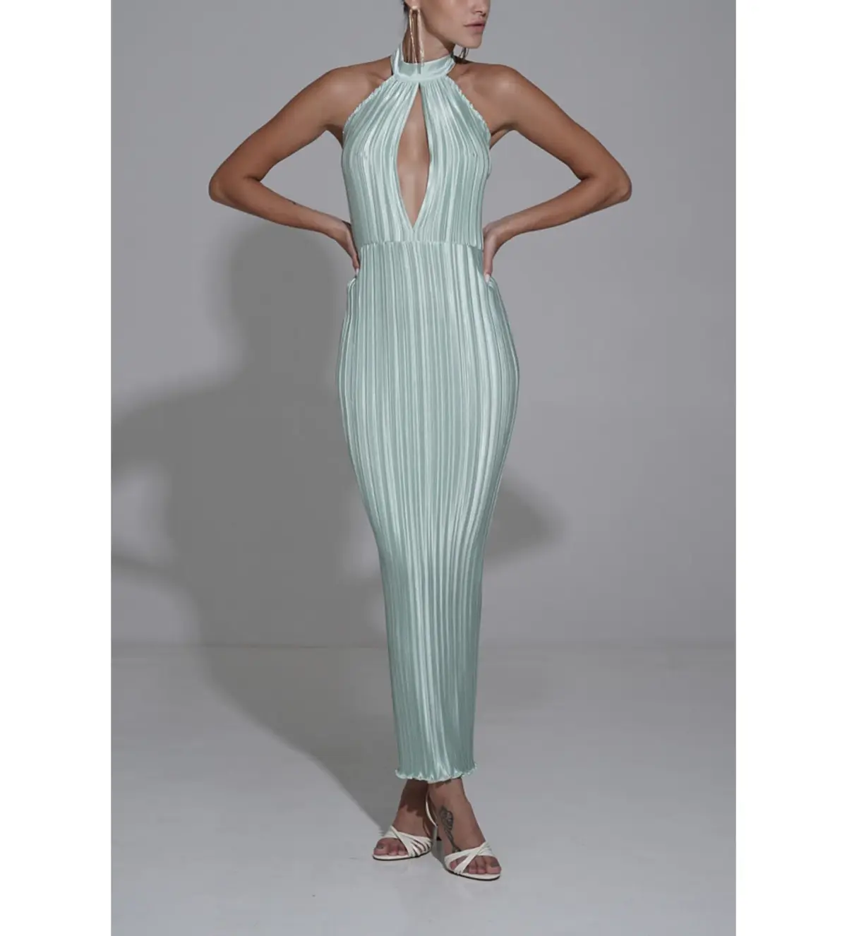 L'Idee Ceremonie Dress Seafoam Size 6  - Image 1